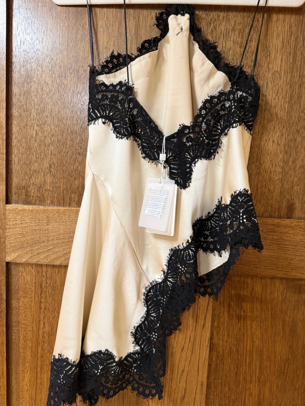 Cream Lace-Trim Cami Top with Black Lace - Picture 4 of 5